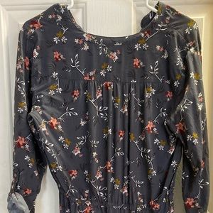 Loft Outlet gray floral tee shirt dress